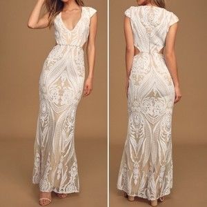 NWT Lulus Always Adored White and Nude Sequin Mermaid Maxi Dress Women’s Medium